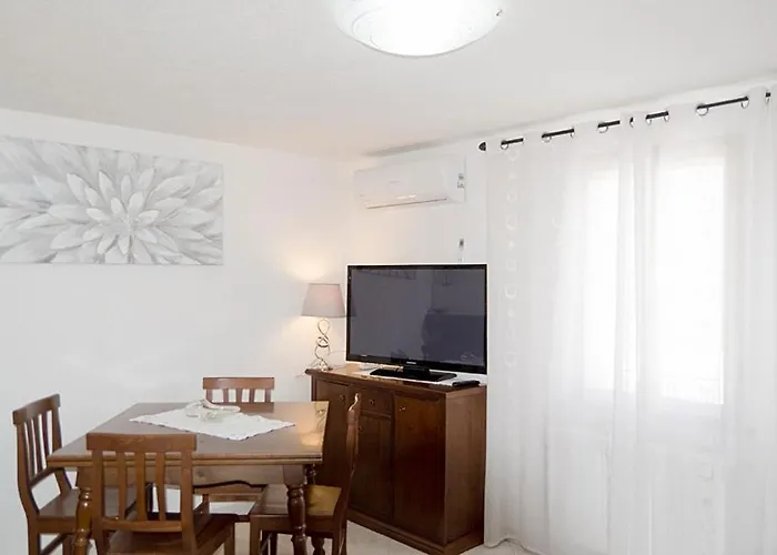 La Casetta De Silvana フォリーニョ